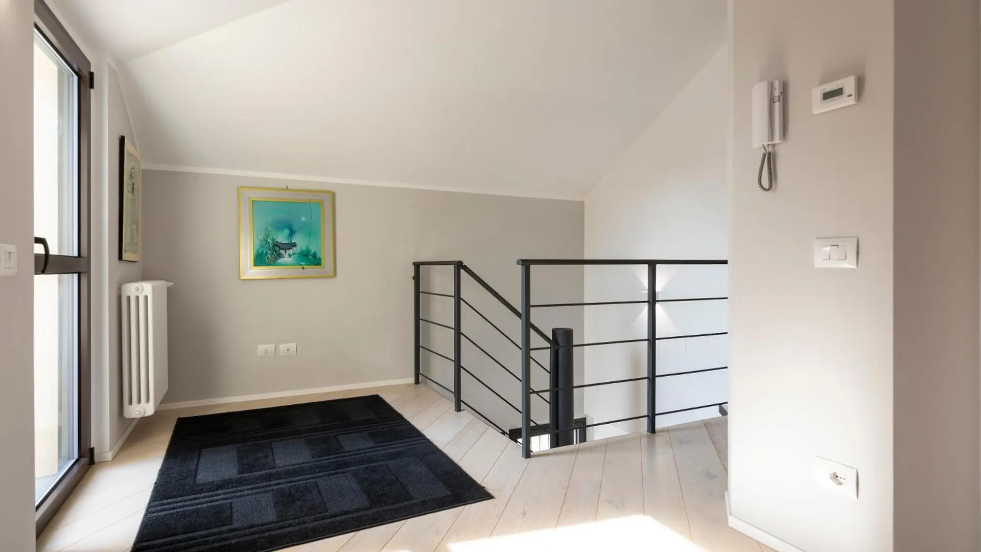 Wolvesdensuite Con Terrazzi E Garage Gratuito Milán Apartamento
